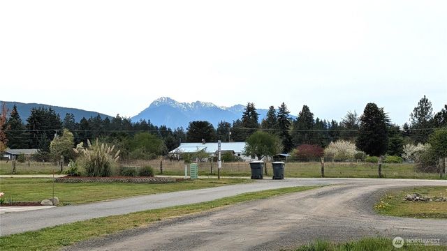 35 Viking Way, Sequim, WA 98382