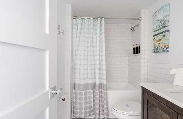 7310 Seawall Boulevard 806, Galveston, TX 77551
