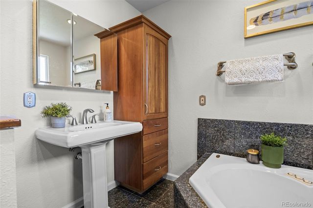 8603 E Dillard Place, Denver, CO 80231