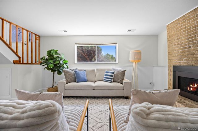 8603 E Dillard Place, Denver, CO 80231