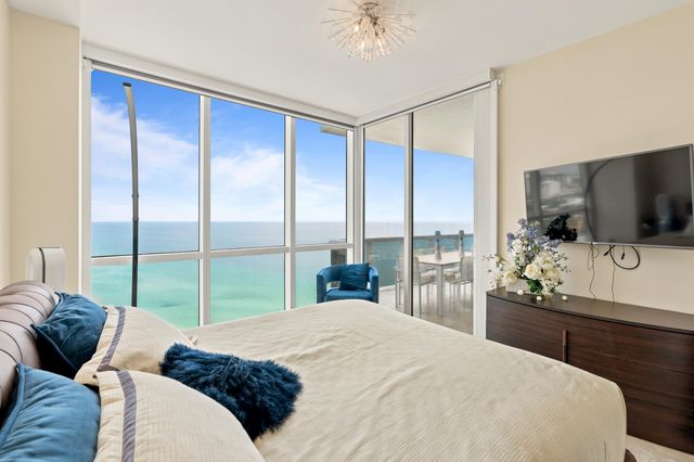 18201 COLLINS Avenue 3704, Sunny Isles Beach, FL 33160