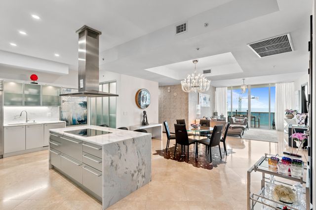 18201 COLLINS Avenue 3704, Sunny Isles Beach, FL 33160