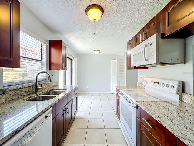 1604 LITTLE FALLS CIRCLE 76, Orlando, FL 32807
