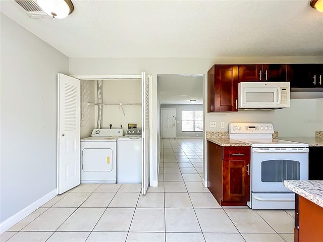 1604 LITTLE FALLS CIRCLE 76, Orlando, FL 32807