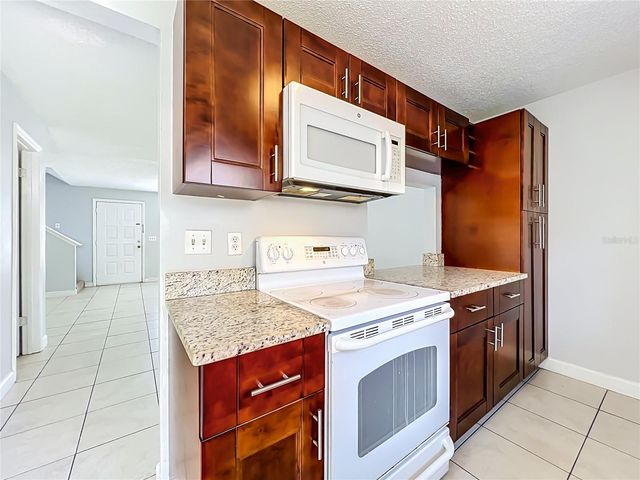 1604 LITTLE FALLS CIRCLE 76, Orlando, FL 32807
