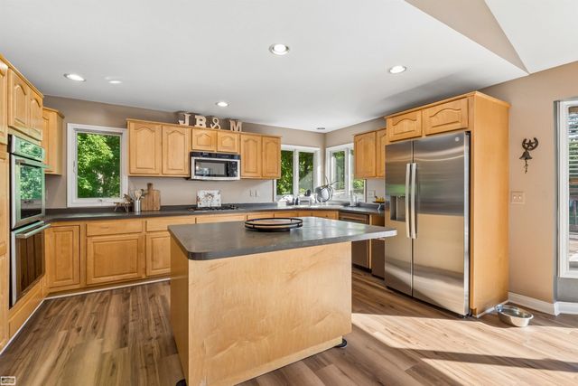 1902 Bauman Road, Columbus Twp, MI 48063