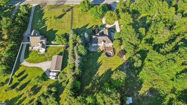 1902 Bauman Road, Columbus Twp, MI 48063