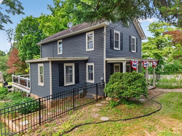 79 W Main St, Mendham Boro, NJ 07945