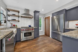 79 W Main St, Mendham Boro, NJ 07945