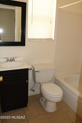 4229 W Pyracantha Drive, Tucson, AZ 85741