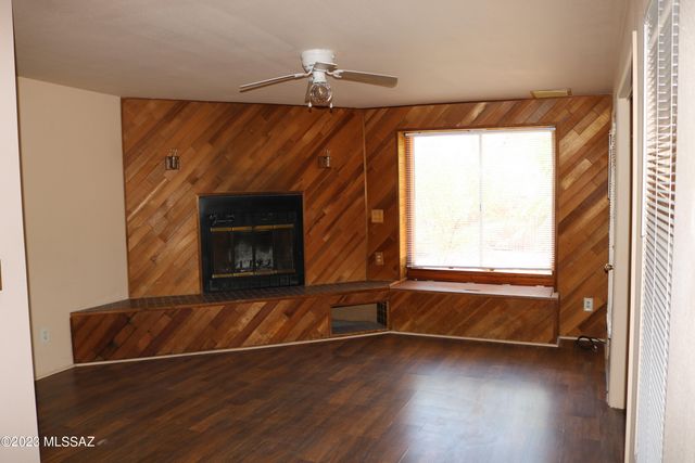 4229 W Pyracantha Drive, Tucson, AZ 85741