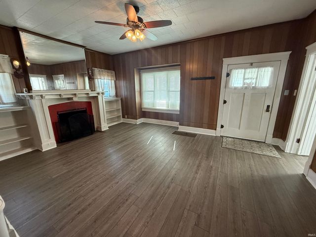 330 16th Street, Logansport, IN 46947