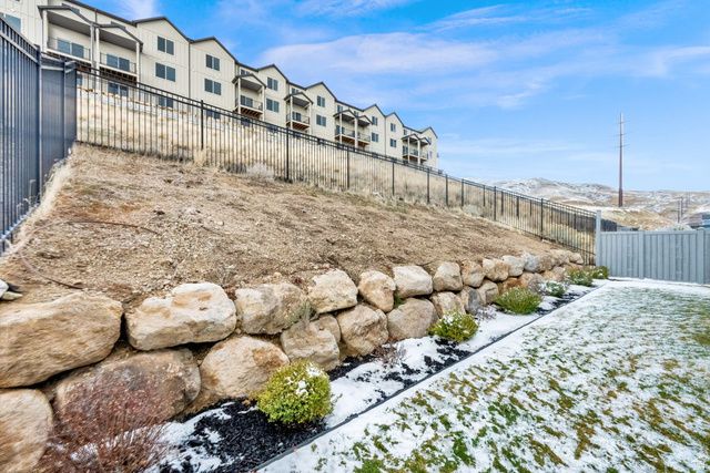 2198 W NORTHRIDGE DR, Lehi, UT 84048