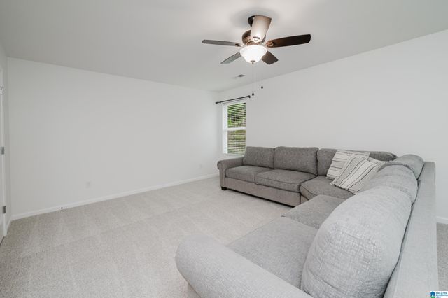 7124 PINE MOUNTAIN CIRCLE, Gardendale, AL 35071