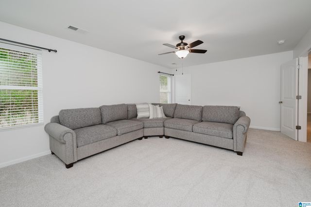 7124 PINE MOUNTAIN CIRCLE, Gardendale, AL 35071