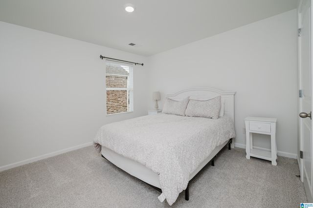 7124 PINE MOUNTAIN CIRCLE, Gardendale, AL 35071