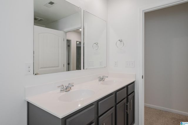 7124 PINE MOUNTAIN CIRCLE, Gardendale, AL 35071