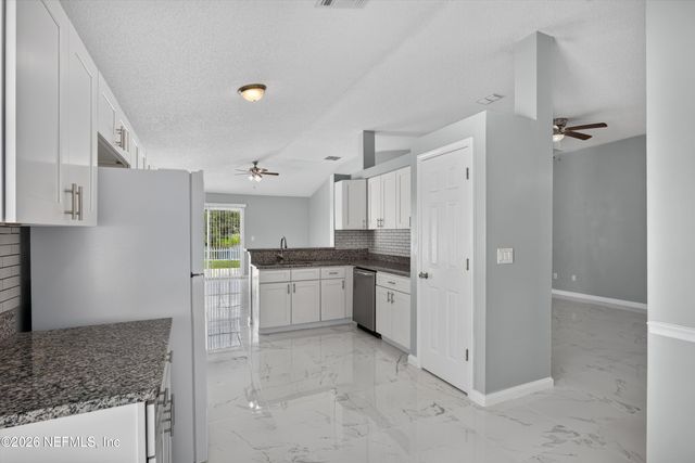 490 HILLSIDE Drive, Orange Park, FL 32073