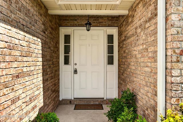 490 HILLSIDE Drive, Orange Park, FL 32073