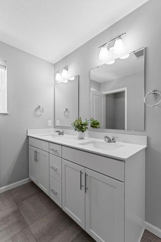 18536 60th Place N, Plymouth, MN 55446