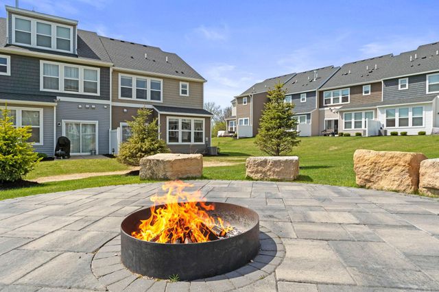 18536 60th Place N, Plymouth, MN 55446