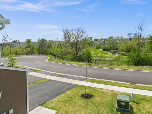 18536 60th Place N, Plymouth, MN 55446