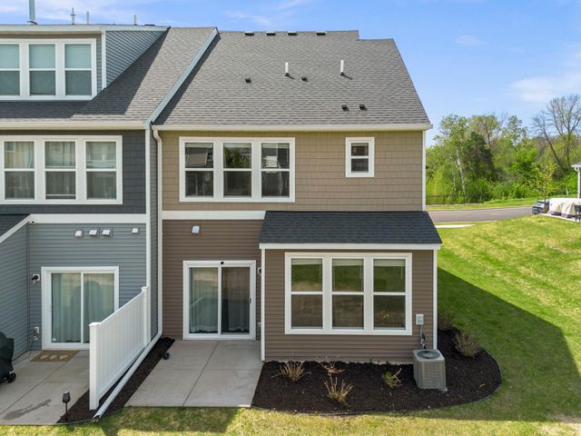 18536 60th Place N, Plymouth, MN 55446