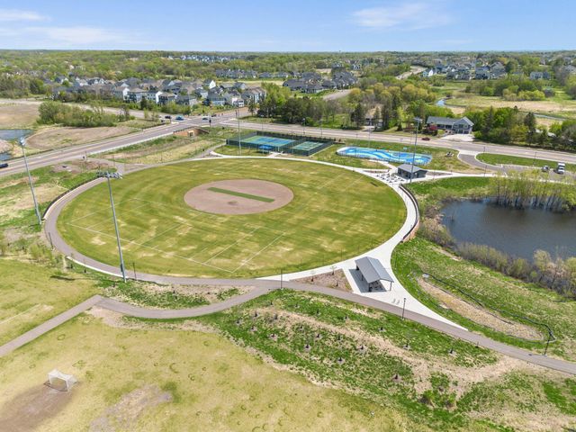 18536 60th Place N, Plymouth, MN 55446