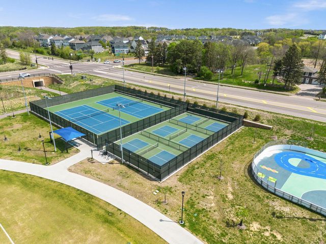 18536 60th Place N, Plymouth, MN 55446