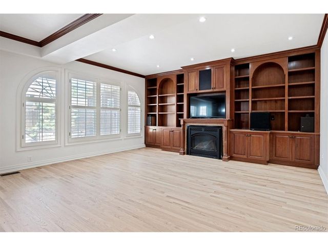 2350 S Milwaukee St, Denver, CO 80210