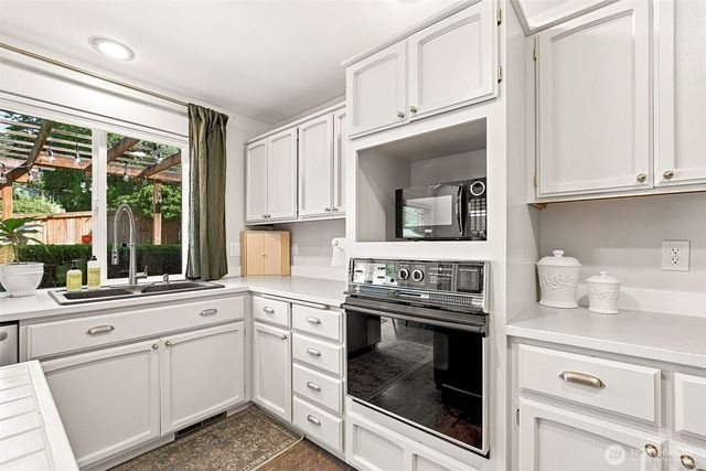 5110 Mill Pond Drive SE, Auburn, WA 98092