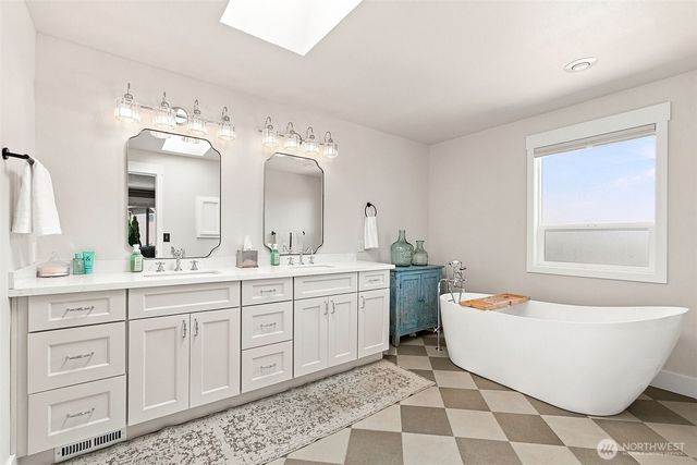 5110 Mill Pond Drive SE, Auburn, WA 98092