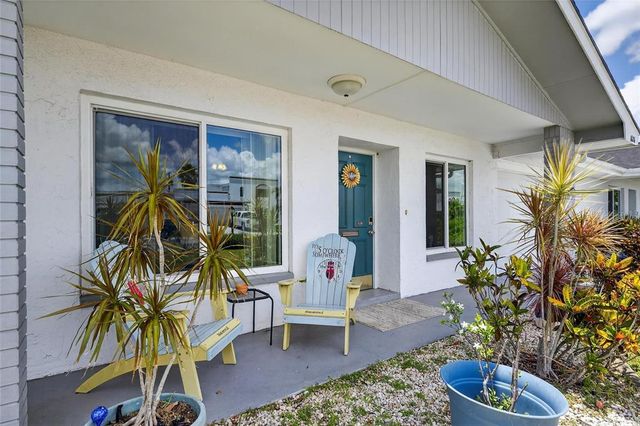 1626 COSTA STREET, Sun City Center, FL 33573