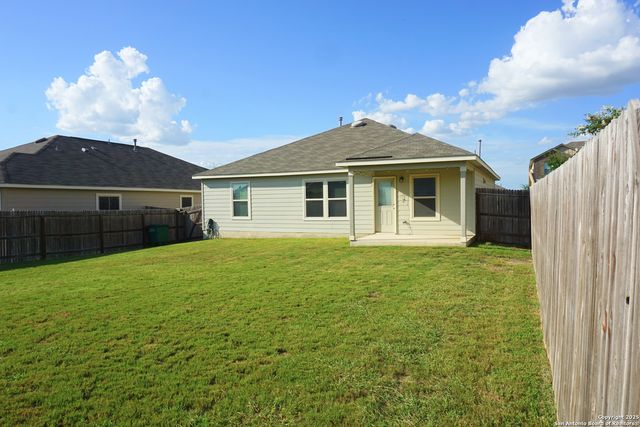 10706 Francisco, Converse, TX 78109