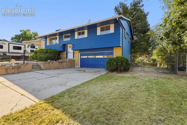 2027 Montezuma Drive, Colorado Springs, CO 80910