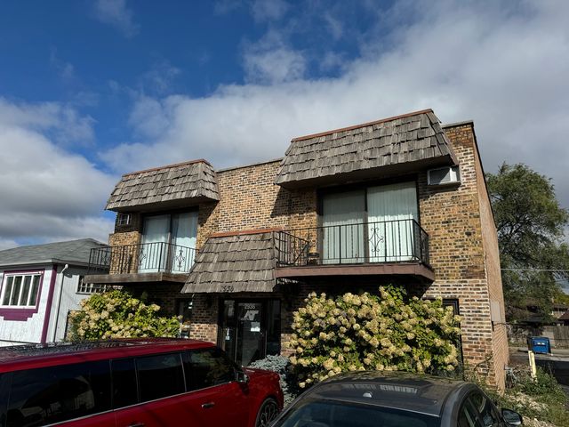 2936 Bernice Road, Lansing, IL 60438