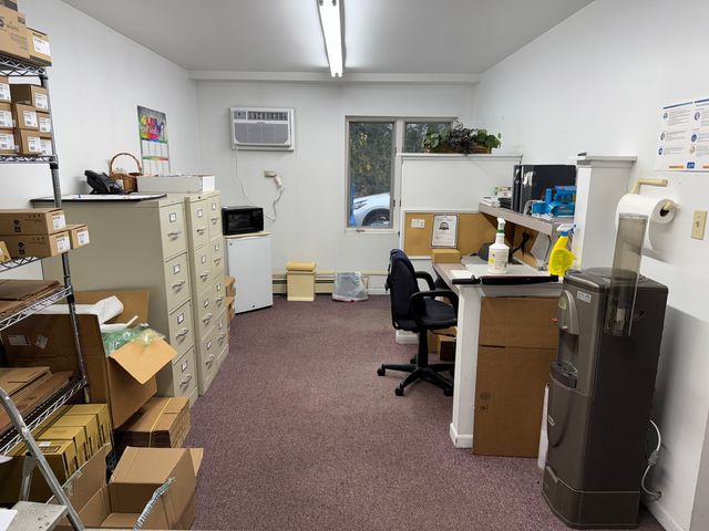 2936 Bernice Road, Lansing, IL 60438