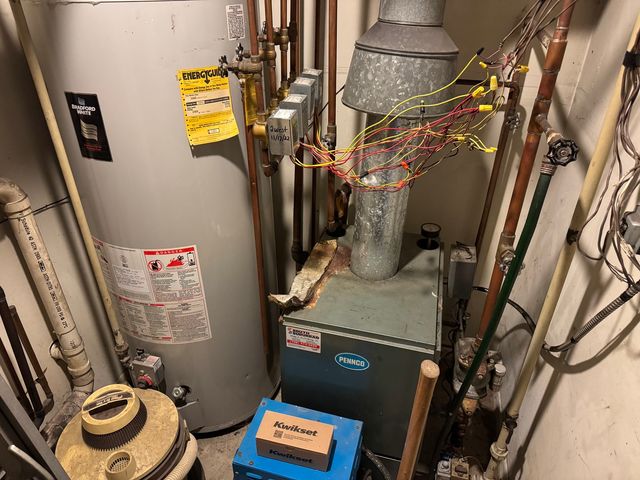 2936 Bernice Road, Lansing, IL 60438