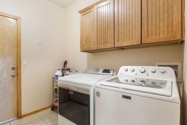 6908 Chapingo Road NE, Rio Rancho, NM 87144