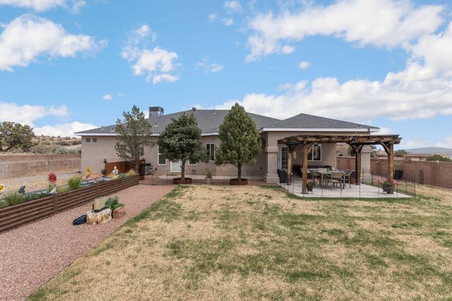 6908 Chapingo Road NE, Rio Rancho, NM 87144