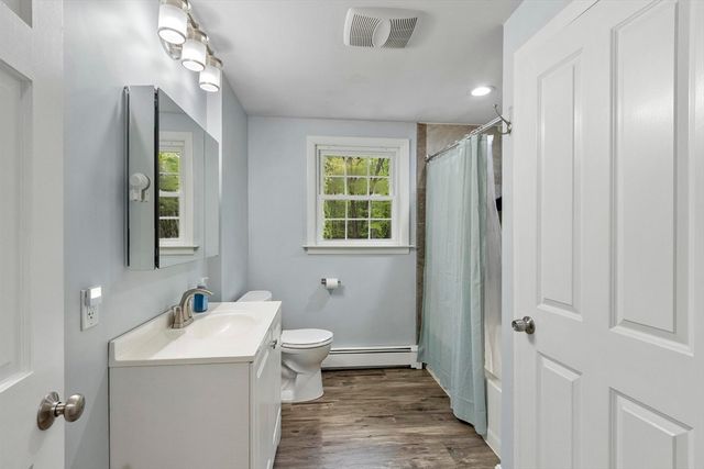106 Eugene St, Leominster, MA 01453