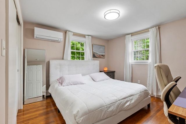 106 Eugene St, Leominster, MA 01453