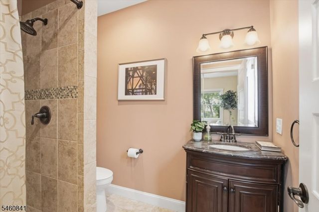 55 N Shore Rd, Denville Twp., NJ 07834