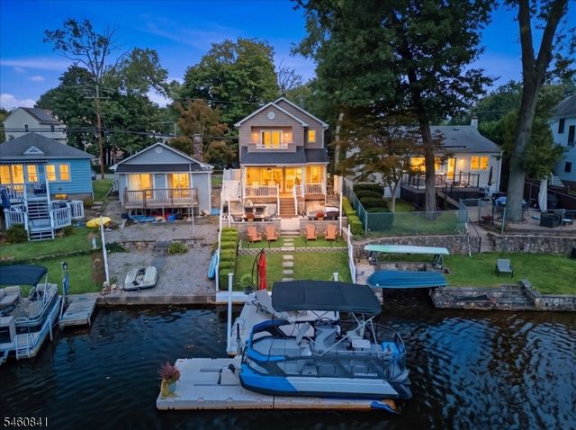 55 N Shore Rd, Denville Twp., NJ 07834
