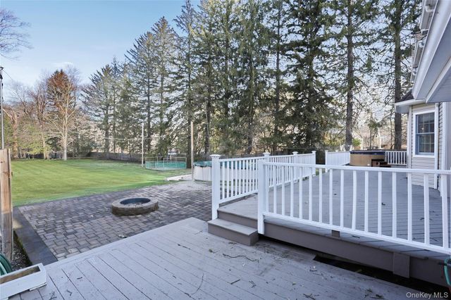 21 Mile Road, Suffern, NY 10901