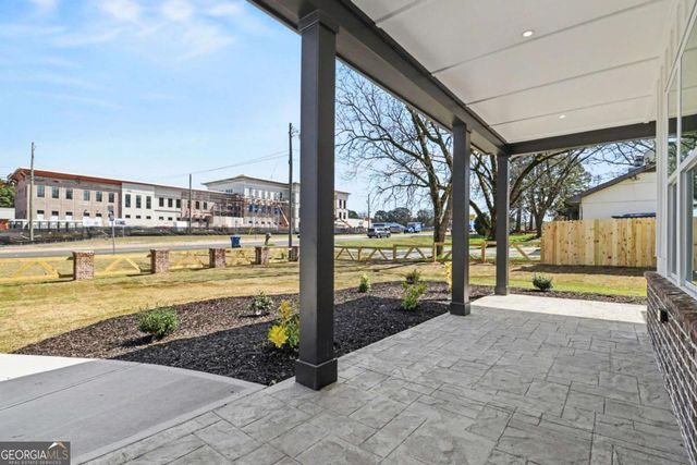 1031 Grayson Highway, Lawrenceville, GA 30045