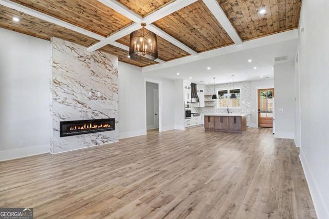 1031 Grayson Highway, Lawrenceville, GA 30045