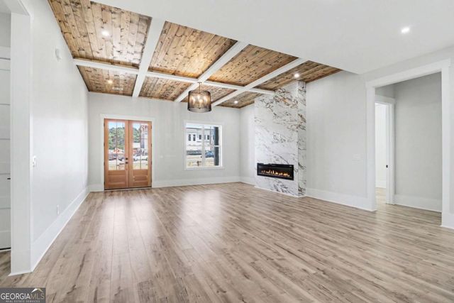 1031 Grayson Highway, Lawrenceville, GA 30045