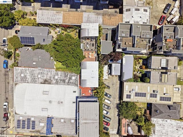2709 10Th St D, Berkeley, CA 94710