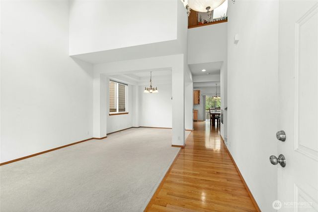 9 166th Place SE, Bothell, WA 98012